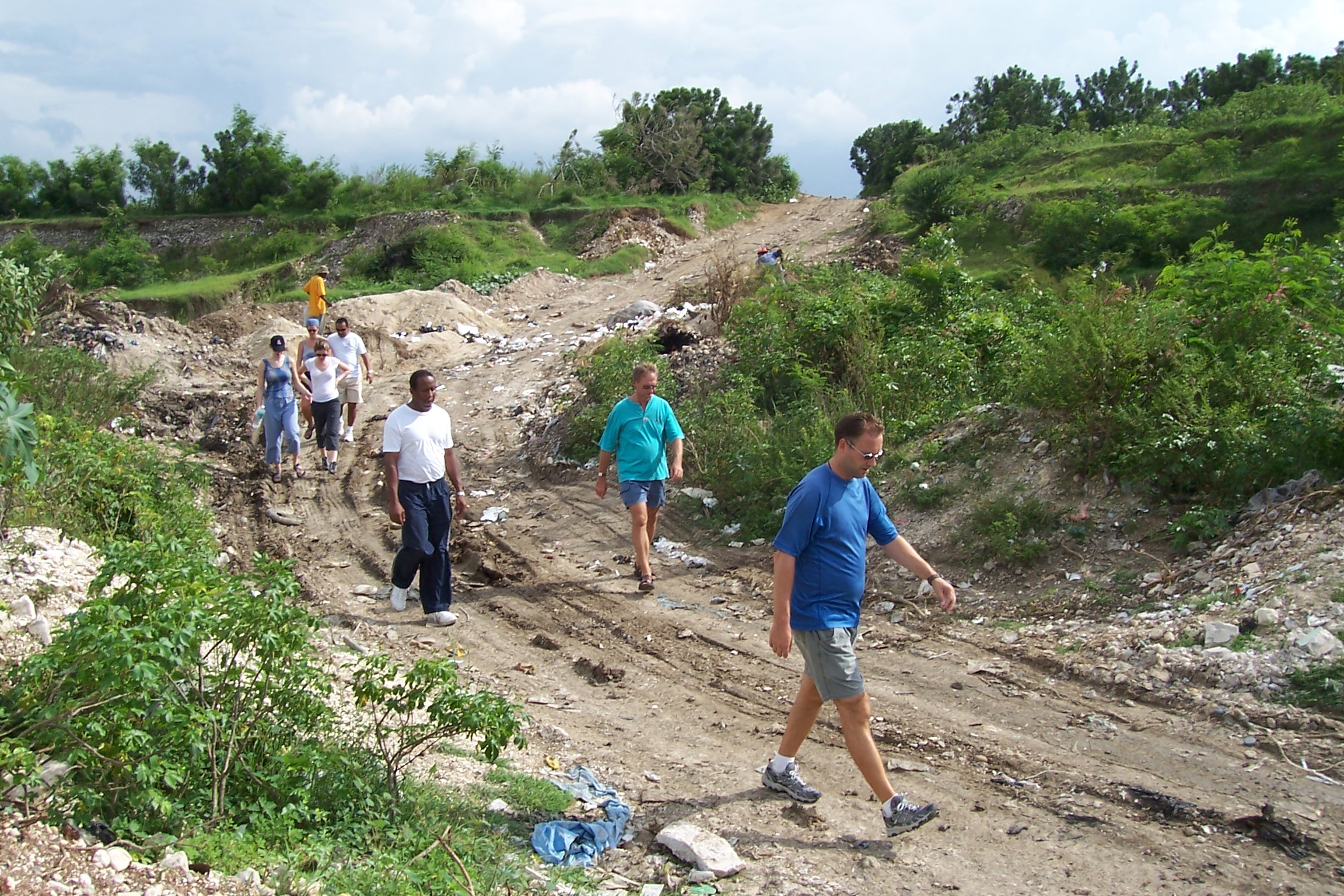haiti hash house harriers at the dump