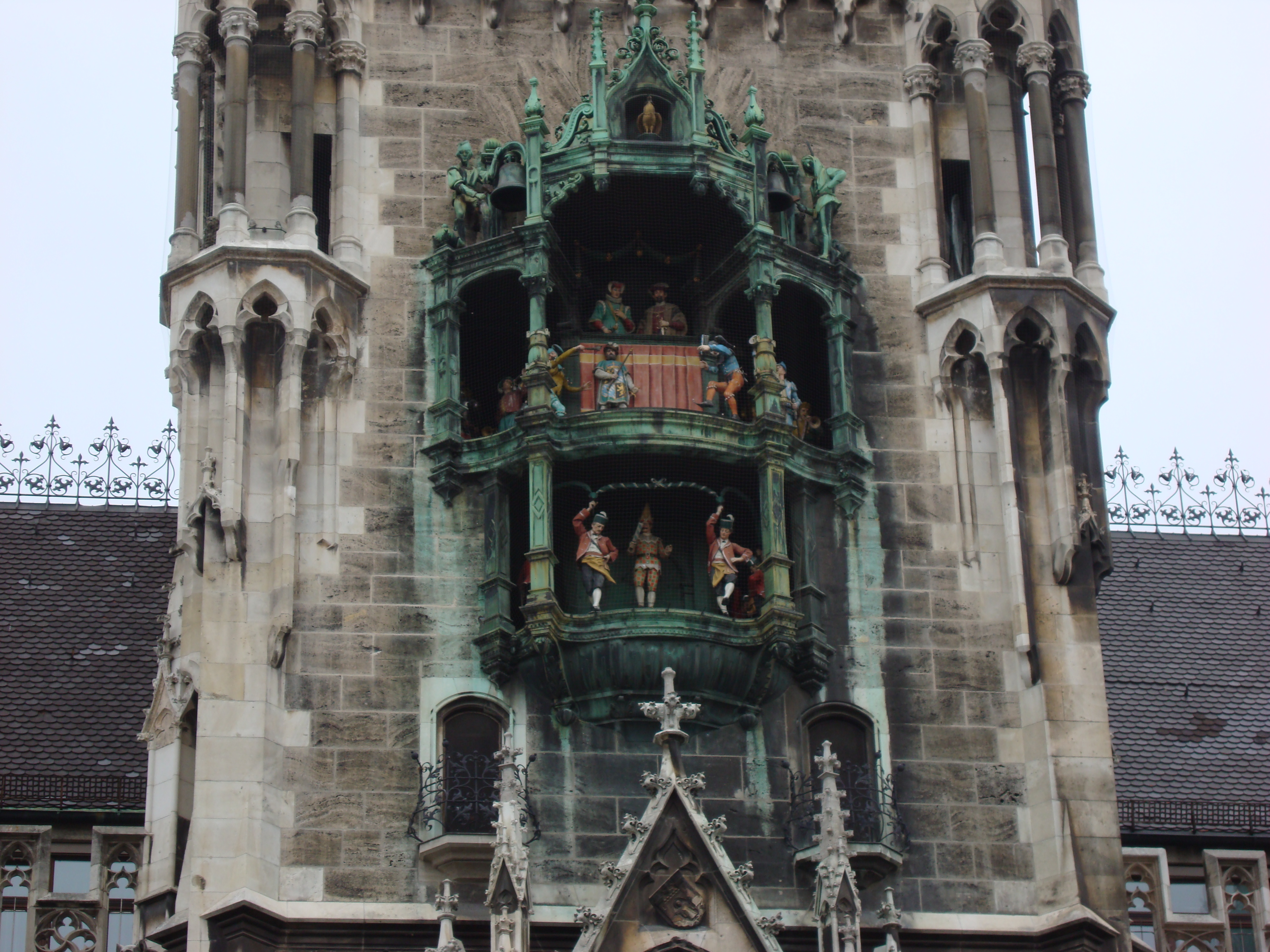 rathaus glockenspiel munich marienplatz germany