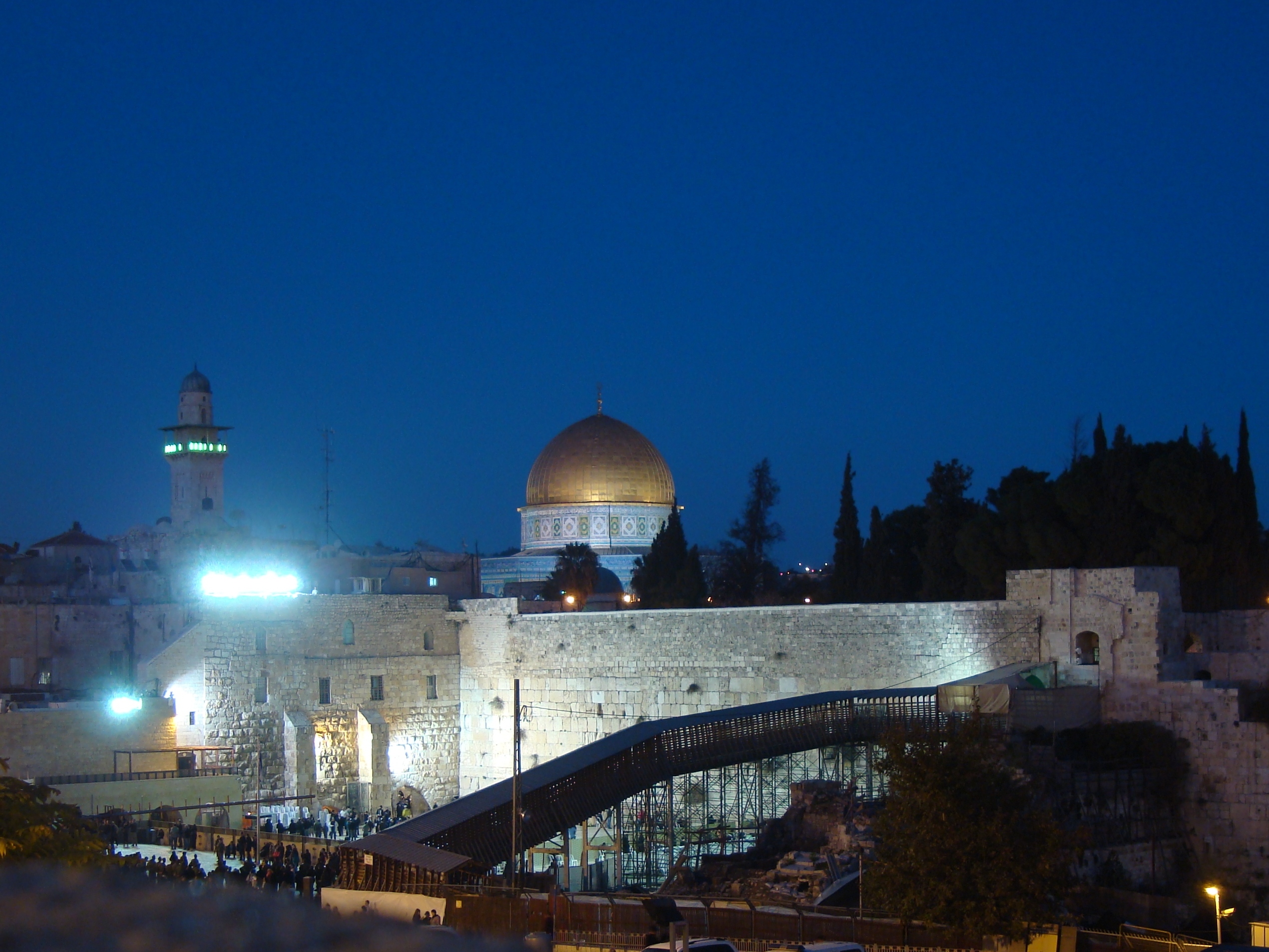 jerusalem lit up at night israel