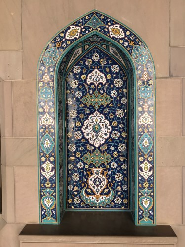 tiles at grand mosque sultan qaboos oman muscat